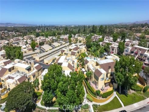 25712 Le Parc 65 , Lake Forest, CA