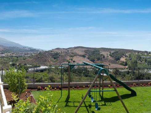 1832 Aliso Canyon Dr , Lake Forest, CA