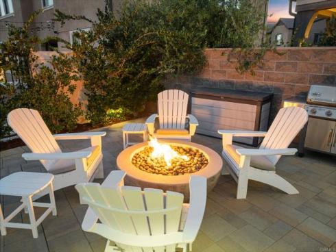 1832 Aliso Canyon Dr , Lake Forest, CA