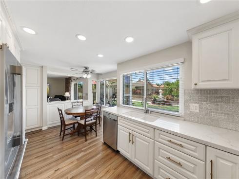 26152  Sally  , Lake Forest, CA