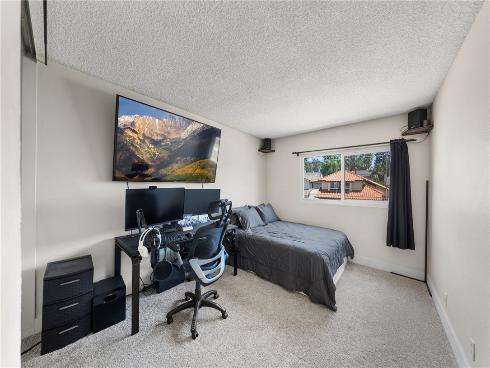 26152  Sally  , Lake Forest, CA