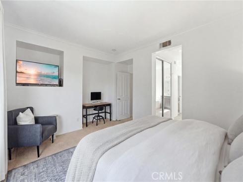 29 Marseille , Lake Forest, CA