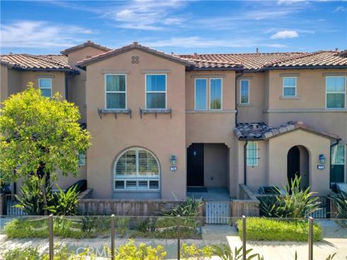 76 Finch , Lake Forest, CA