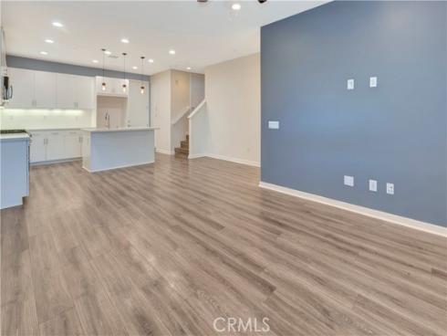 76 Finch , Lake Forest, CA