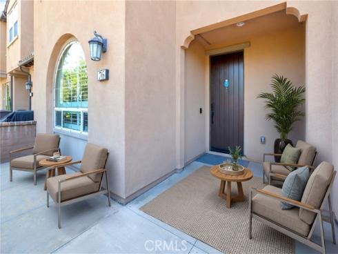 76 Finch , Lake Forest, CA