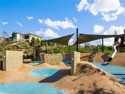 76 Finch , Lake Forest, CA