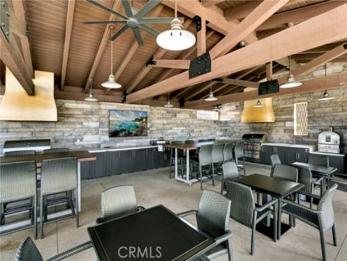 76 Finch , Lake Forest, CA