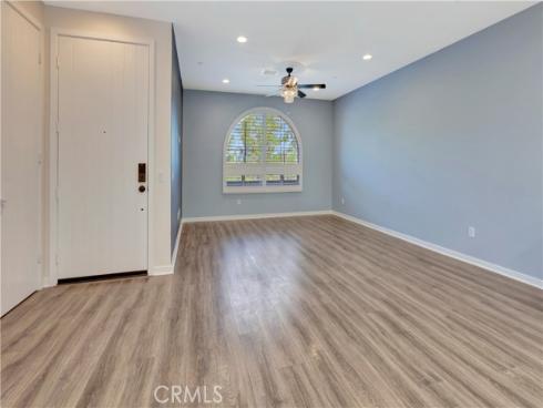 76 Finch , Lake Forest, CA