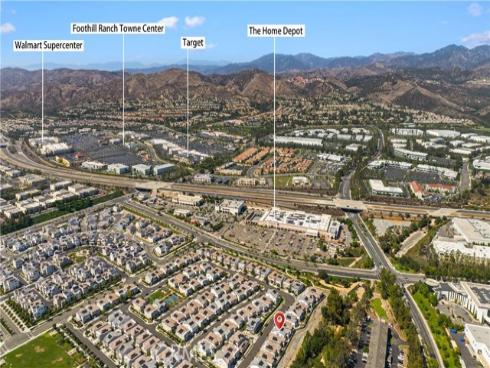 400 Riverbend , Lake Forest, CA