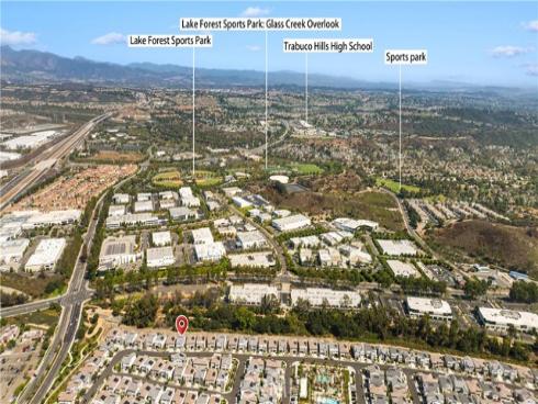 400 Riverbend , Lake Forest, CA
