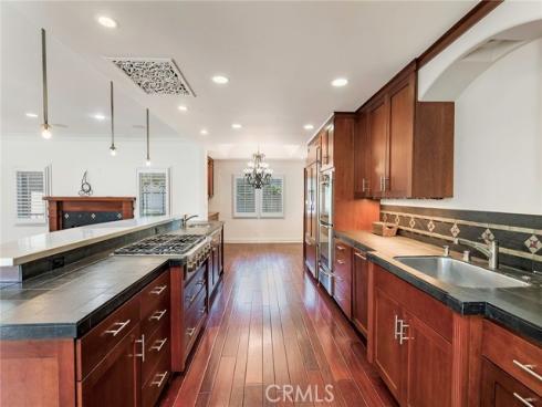 3081 Main Way , Los Alamitos, CA