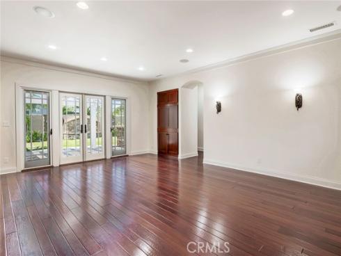3081 Main Way , Los Alamitos, CA