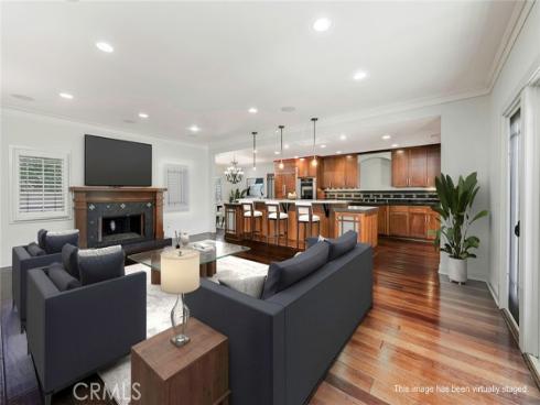 3081 Main Way , Los Alamitos, CA