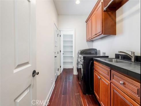 3081 Main Way , Los Alamitos, CA