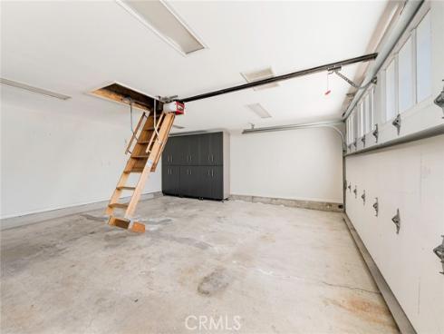 3081 Main Way , Los Alamitos, CA