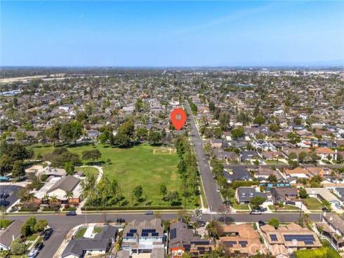 3081 Main Way , Los Alamitos, CA