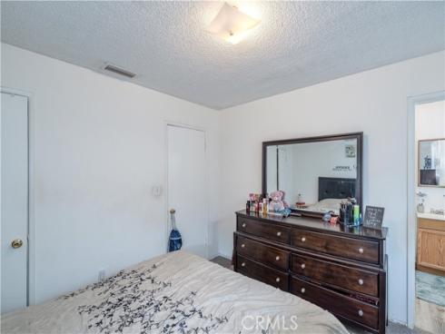 10921 Walnut , Los Alamitos, CA