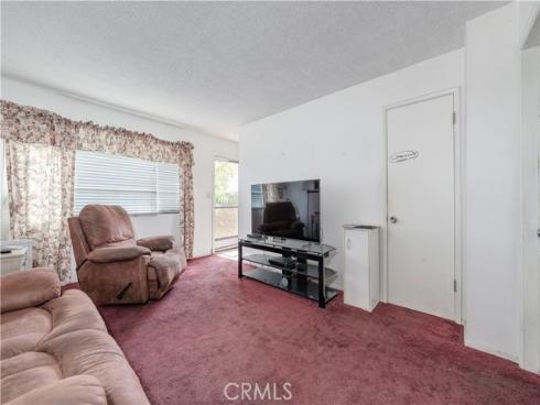 10921 Walnut , Los Alamitos, CA