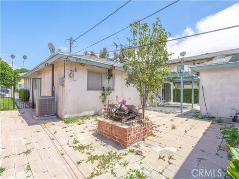 10921 Walnut , Los Alamitos, CA