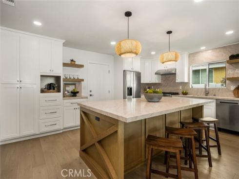 3721 La Colmena Way, Los Alamitos, CA