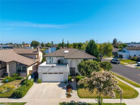 3902 Toland