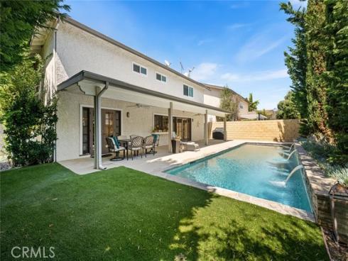 3902  Toland  , Los Alamitos, CA