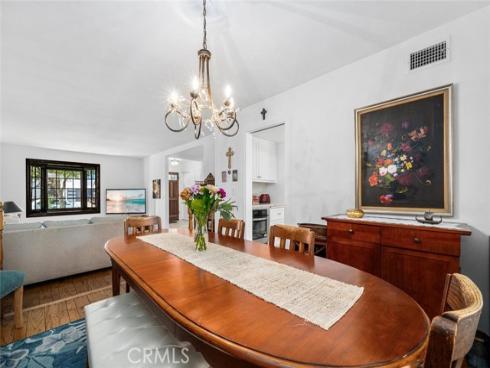 3902  Toland  , Los Alamitos, CA