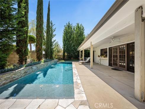 3902  Toland  , Los Alamitos, CA