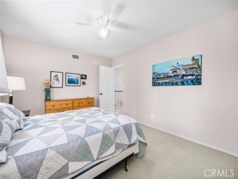 3902  Toland  , Los Alamitos, CA