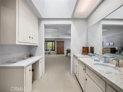3902  Toland  , Los Alamitos, CA