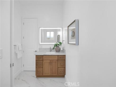 12151 Reagan , Los Alamitos, CA