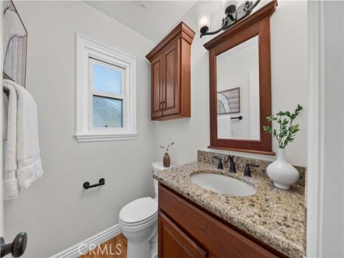 11331 Reagan , Los Alamitos, CA