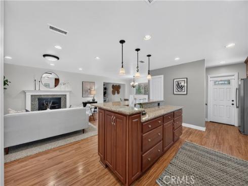 11331 Reagan , Los Alamitos, CA