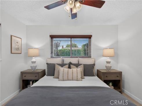 11331 Reagan , Los Alamitos, CA