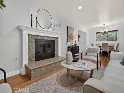 11331 Reagan , Los Alamitos, CA