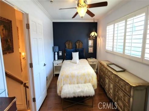 3342  Bradbury  18 , Los Alamitos, CA
