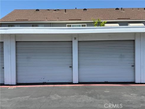 3342  Bradbury  18 , Los Alamitos, CA