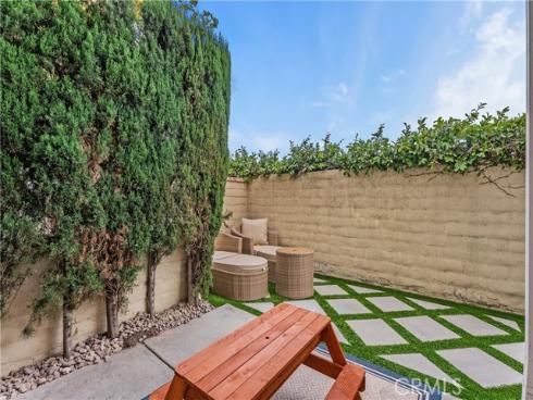 2936 Claremore Lane, Los Alamitos, CA