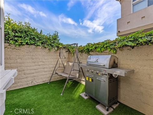 2936 Claremore Lane, Los Alamitos, CA