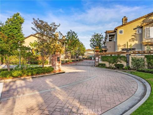2936 Claremore Lane, Los Alamitos, CA