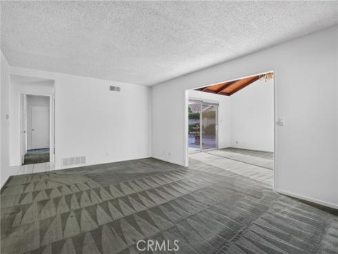 5071 Tripoli , Los Alamitos, CA