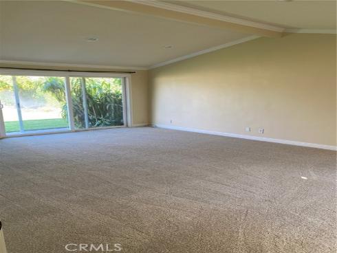 3352  Rowena  , Los Alamitos, CA