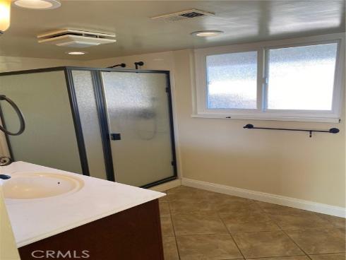 3352  Rowena  , Los Alamitos, CA