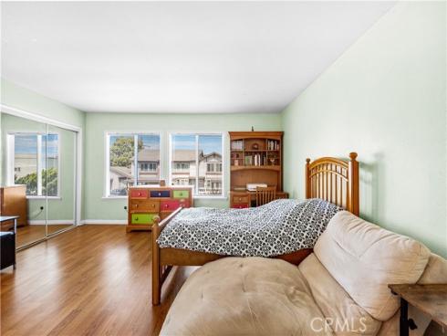 7750 Bolsa 25 Avenue, Midway City, CA