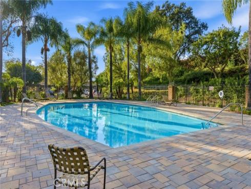 26247 Via Roble 20 , Mission Viejo, CA