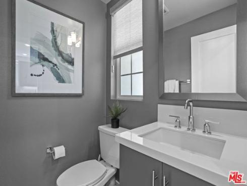 205 Niebla Lane, Mission Viejo, CA