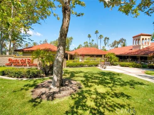 27684 Calle Valdes , Mission Viejo, CA