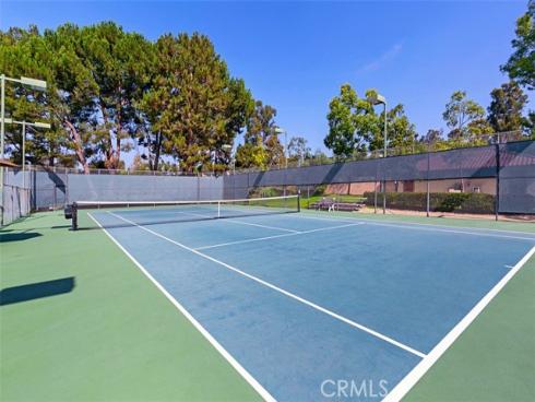 27684  Calle Valdes  , Mission Viejo, CA