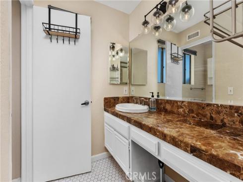 22122  Cosala  , Mission Viejo, CA