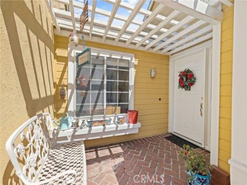 21092 Cedar Lane, Mission Viejo, CA